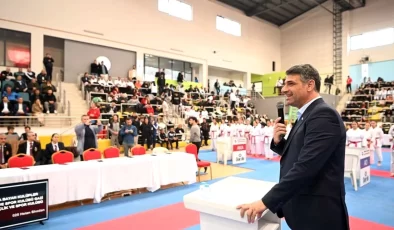 Kartepe’de Türkiye Kulüpler Arası Karate Şampiyonası Başladı