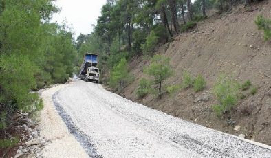 Burmahan-Beşkonak yoluna asfalt