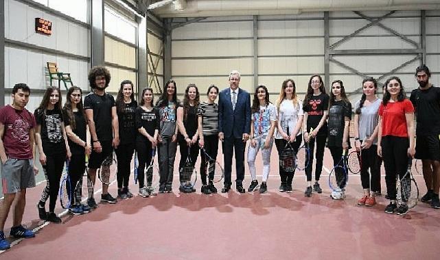 EÜ Gençlik ve Spor Kulübü Bünyesinde Başarılı Sporcular Yetişiyor