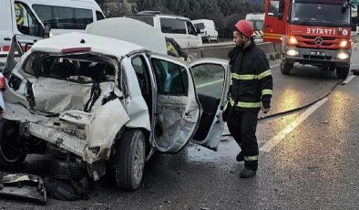 Kocaeli’de 4 araçlı zincirleme kaza: 1 ölü, 1 yaralı