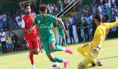 Kocaelispor’dan Gökdeniz Bayrakdar hamlesi