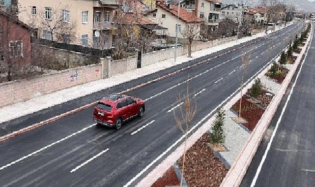 Necmettin Erbakan Caddesi’nin Üçüncü Etabında Birinci Sürüşü Lider Altay Yaptı