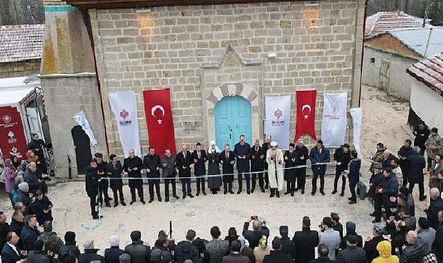 Tarihi Camii Cuma Namazıyla İbadete Açıldı