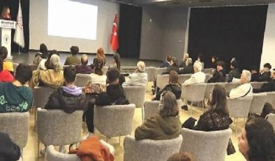 Bornova’da AIDS farkındalığı