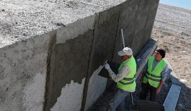 Büyükşehir’in 2. Etap Konyaaltı Kıyı Projesi süratle ilerliyor