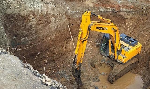 Duraklı-Alihocalar köprüsünde temel hafriyatı ve beton dökümü