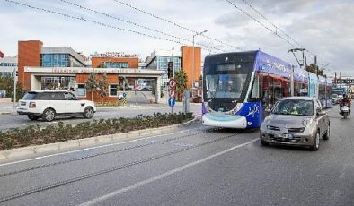 İzmirliler Çiğli Tramvayı’nı çok sevdi