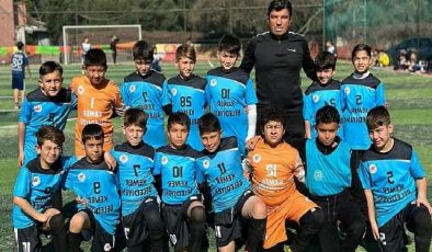 Kemer Belediyesi Futbol Okulu’ndan hazırlık maçında bir düzine gol