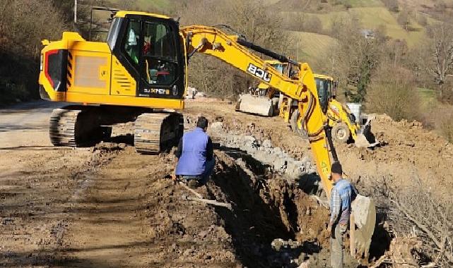 Kocaeli Büyükşehir’den mezarlıklara binlerce metre taş duvar ve tel çit