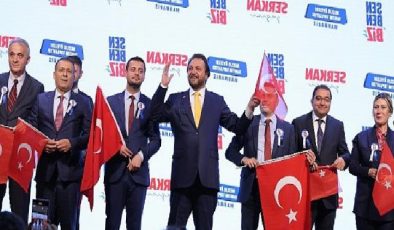 Serkan Yazıcı, Belediye Meclis Üyelerini tanıttı “Marmaris’te Yepisyeni Bir Öykü Yazacağız”