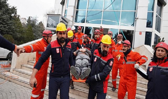 Beylikdüzü Belediyesi’nden Zelzele Tatbikatı