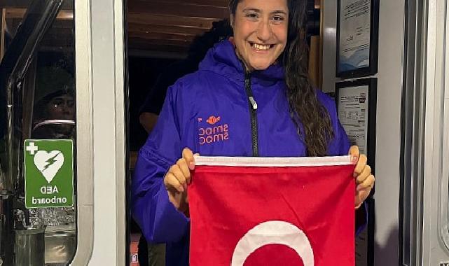 Boyner, Genç Yüzücü Aysu Türkoğlu’nun Guinness Maksadına Ortak Oldu