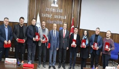 Edremit Belediye Meclisi’nde veda toplantısı