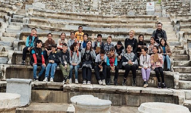 Geçmişten Günümüze Seyahat: Oyunun İzinde Metropolis