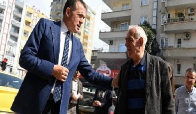 Lider Abdullah Özyiğit, Gazi Mahallesi’nde vatandaşlarla buluştu