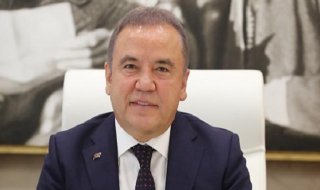 Lider Muhitin Böcek 8 Mart Dünya Bayanlar Günü İletisi